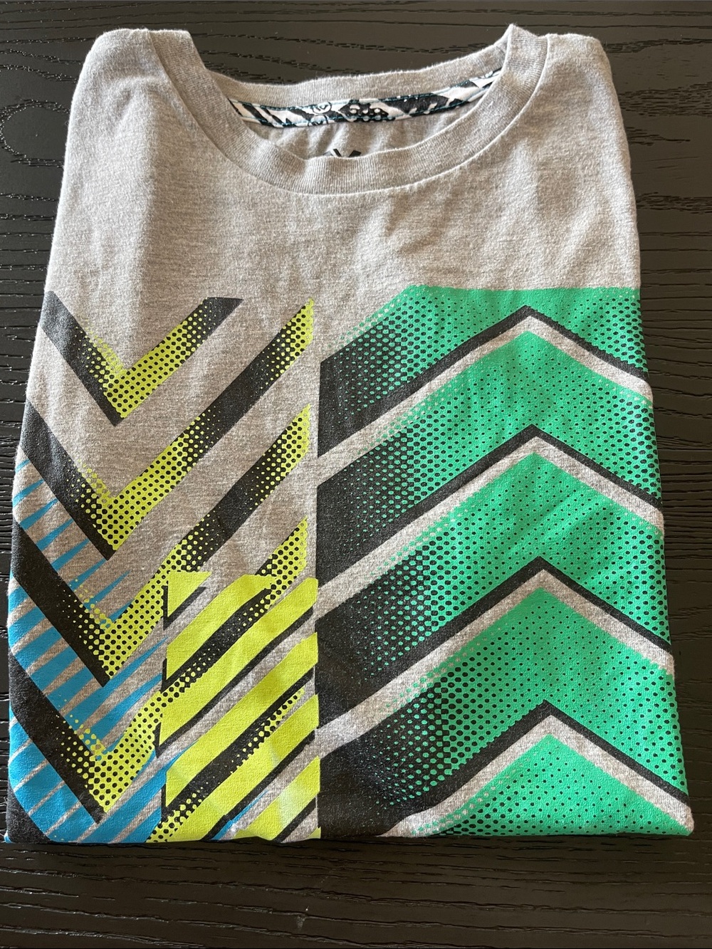 Shaun White Gray Tee with Green, Lime & Black Chevron Graphics